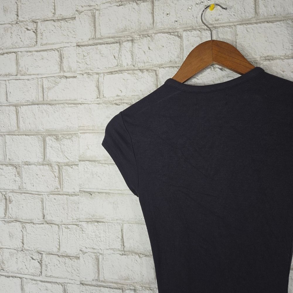 Urban Outfitters open front short sleeve top - Picture 12 of 12